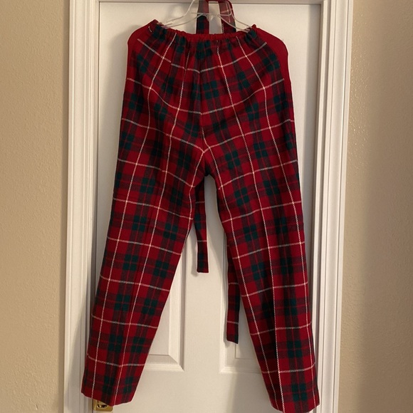 Vintage Protégé Saks Fifth Avenue Red and Green Plaid wool pantsuit with belt - Picture 11 of 12